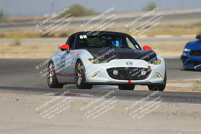 media/Sep-20-2025-Extreme Speed (Sat) [[1fcc23683c]]/Orange (Mid Intermediate)/Session 1 (Sunset)/